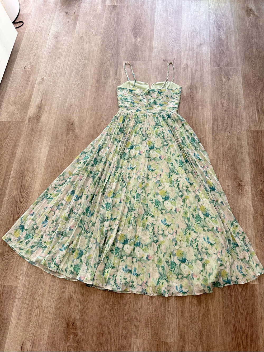 astra the lable bayley green floral pleated maxi summer sun dress size small NEW - Picture 8 of 11